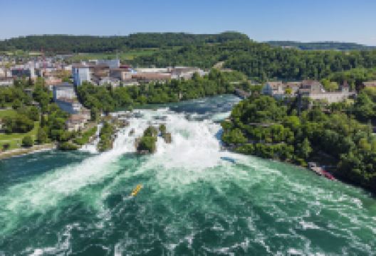 莱茵瀑布景点图片