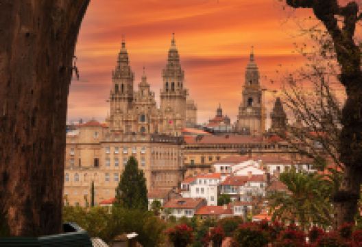 圣地亚哥-德孔波斯特拉主教座堂景点图片