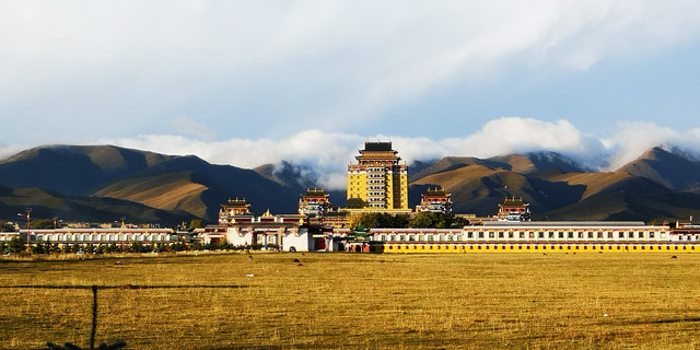 甘南川西8日环线游（6）——寺庙篇之各莫寺