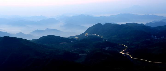 云台山风景区:不灭的灯光,璀璨的夜景