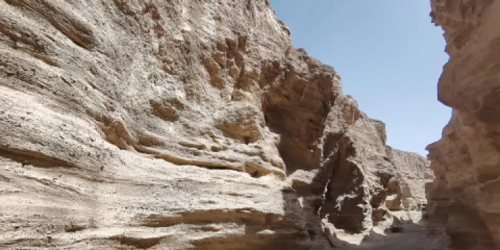 羅布泊雅丹地下谷