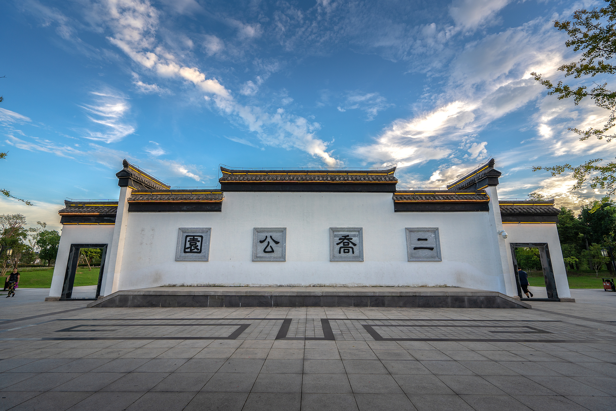 3-Day Qianshan Tour: Tianzhu Mountain's majestic peaks, Miaodao Mountain's Taoist heritage