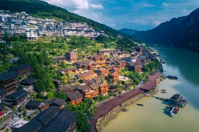 龚滩古镇乌江画廊