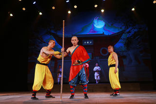 到河南登封,不可错过的一场真功夫擂台剧:十三棍僧救唐王