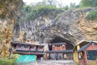 打卡古代夜郎国,被当地的溶洞奇观惊呆了!