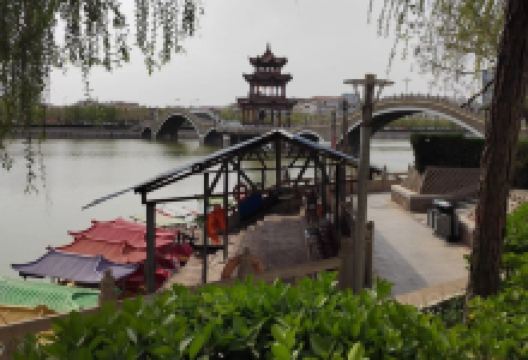 西湖广场景点图片