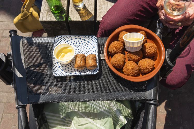 Fried meatballs(Bitterballen)