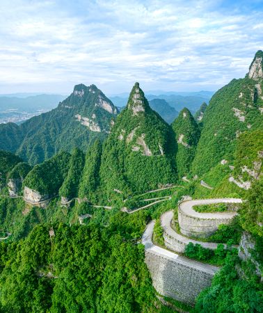 5D4N • Changsha + Zhangjiajie + Fenghuang County + Fenghuang Ancient Town + Tianmen Mountain National Forest Park