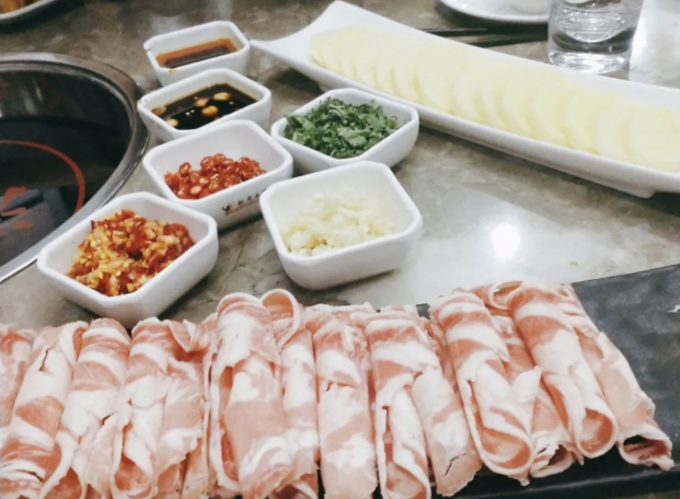 汤一捞肥牛之家(余干店)餐厅图片