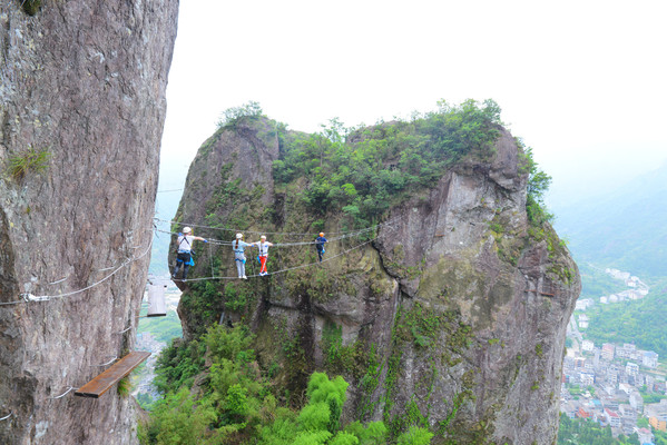 天下名山雁荡山并不是一座山,唯它起了个浪漫名字,4天3晚陶醉其山水魅力