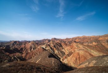 水墨丹霞+兰州+黄河游轮【含船票（门票）+含午餐+观光车】【畅玩兰州市区精华景点，打卡中山桥、黄河母亲雕塑等特色景点，快速领略金城魅力】