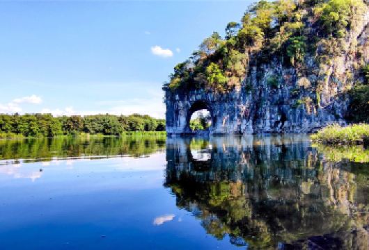 阳朔世外桃源+桂林象鼻山+东西巷+七星景区一日游【私家团】【私家小团丨小众玩法丨纯玩无购丨独立包车丨行程可调丨随停随走丨时间自由丨上门接送】