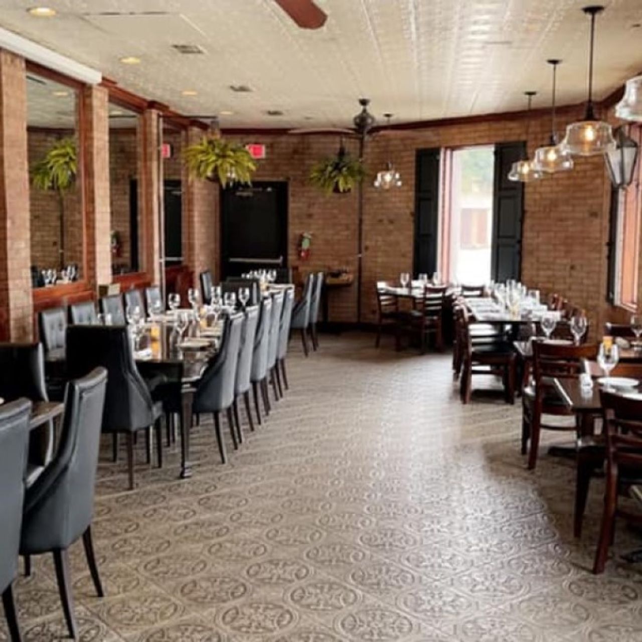 Flair Taverna餐厅图片