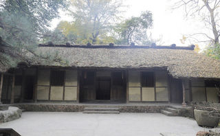 沉浸天府不愿归