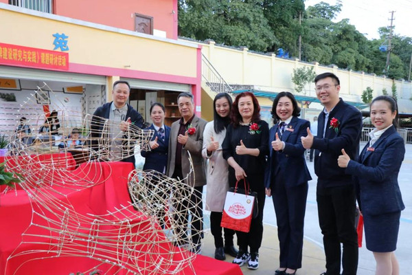 传承创新谋发展 科研兴校启新篇—南宁市菠萝岭小学举行区级科研课题开题会
