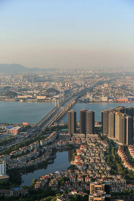 《误杀2》取景地、撑起香港娱乐圈的半壁江山,这个小城又火了!
