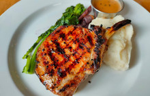 Vieux-Port Steakhouse餐厅图片