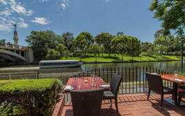 Jolleys Boathouse