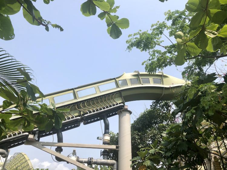 怒海过山车