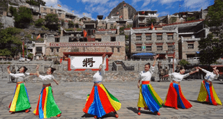 欢度国庆！看，理县儿女舞出祝福来！