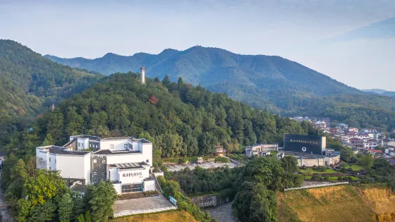 皖南事變烈士陵園