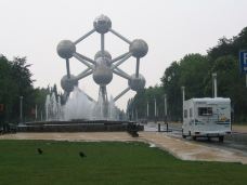 布鲁塞尔原子塔-布鲁塞尔-喜欢猫的虎