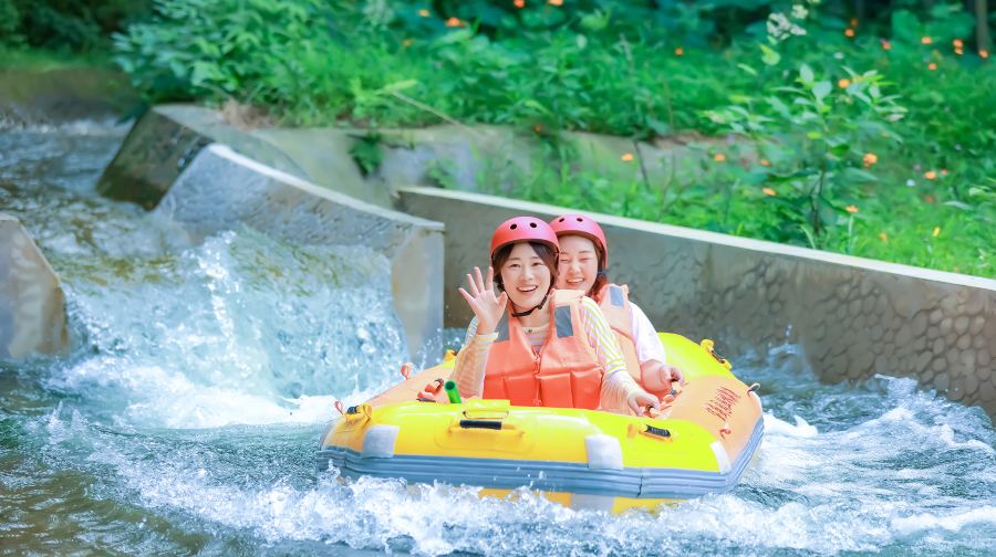 茅山森林世界丛林漂流