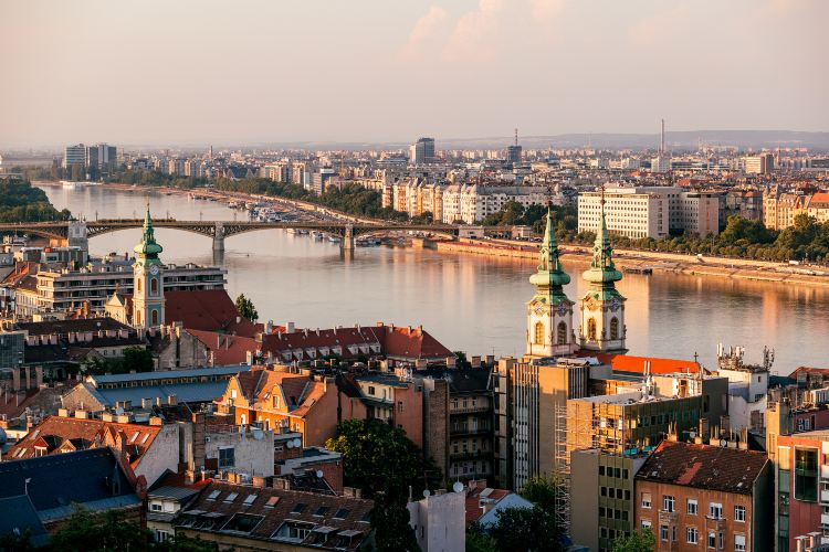 Budapest Brief Guide