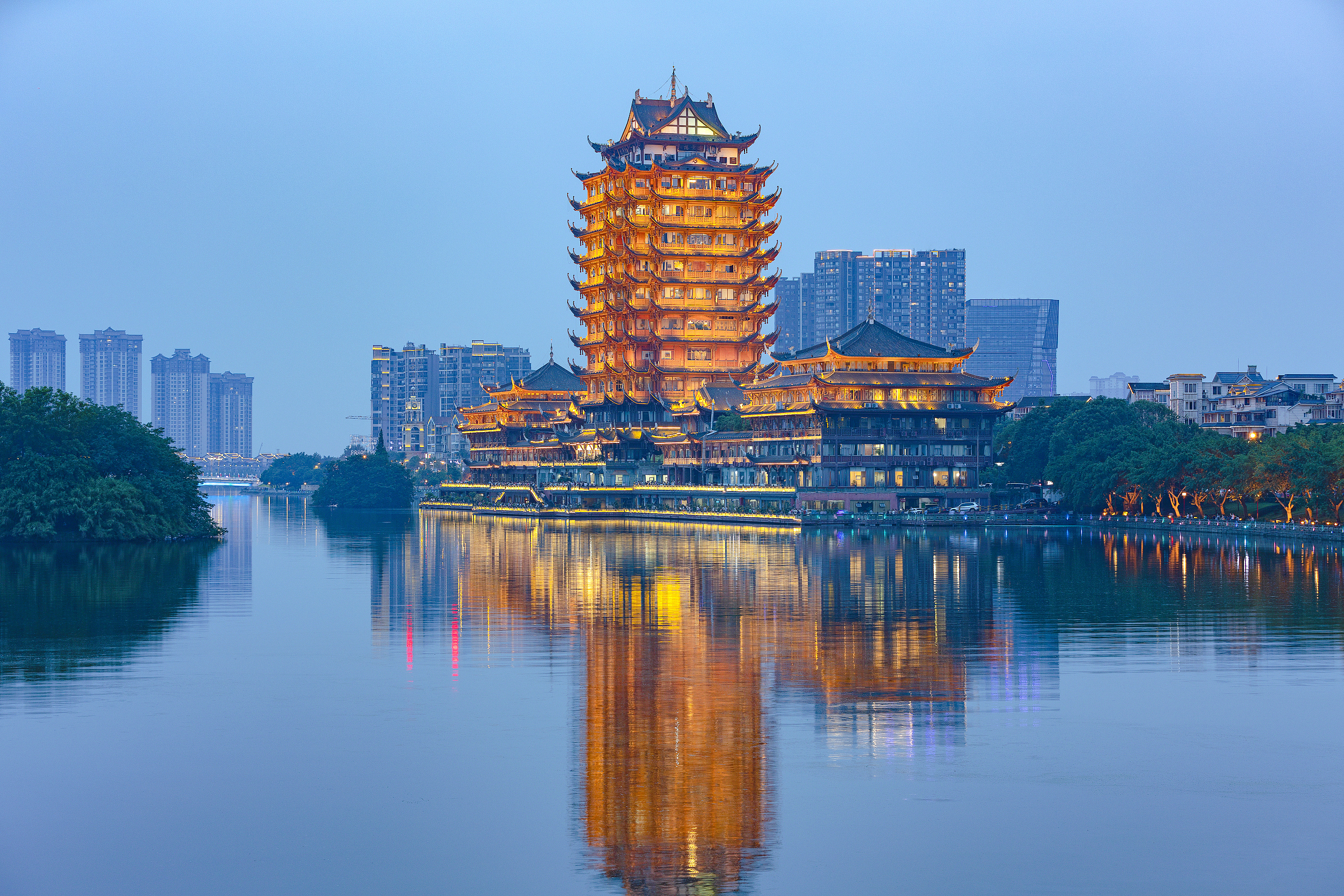 2-Day Meishan Tour: San Su Culture and the Serenity of Peng Zu Shan