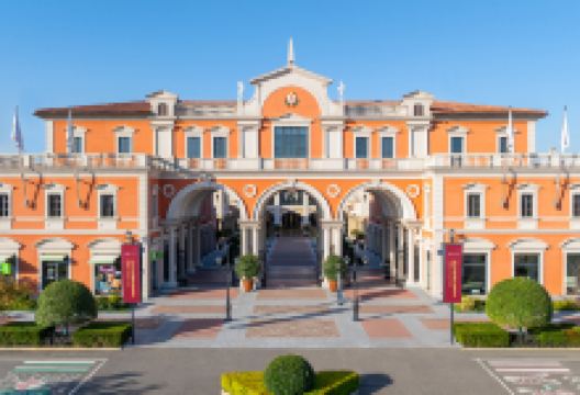 佛罗伦萨小镇（武汉名品奥特莱斯）购物图片