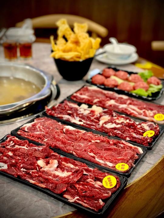 牛一煲美食(江高店)