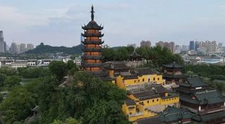 金山，法海与白蛇成就的名山（上）