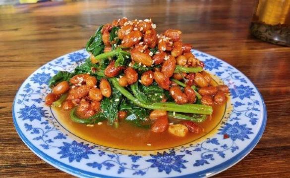 胡玛尔美食(第四分店)