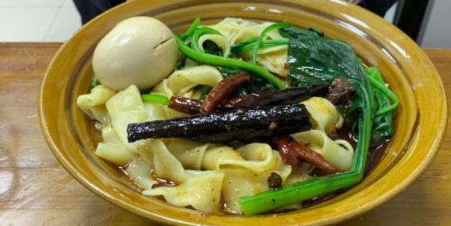 无尘牛肉板面(东岗路店)