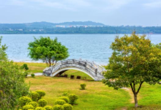 湖光岩风景区景点图片