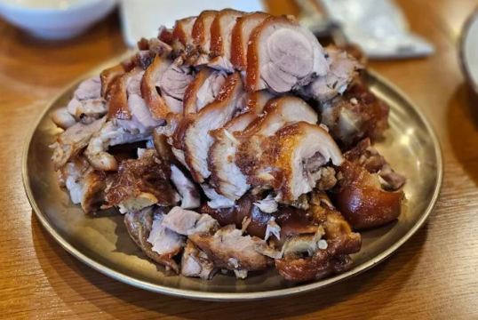 Myth猪蹄(弘大总店)