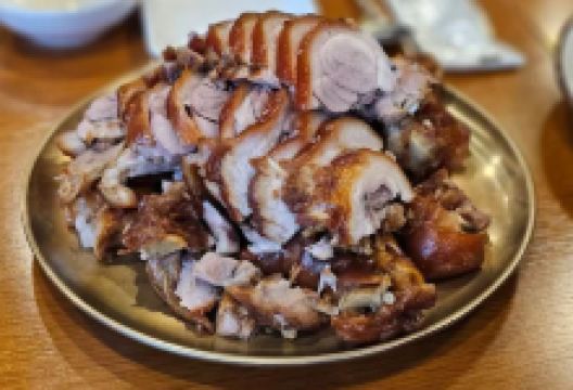 Myth猪蹄(弘大总店)美食图片