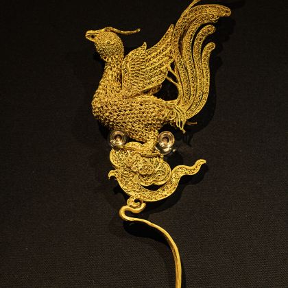 成都+自贡+盐业历史博物馆+三星堆博物馆+金沙遗址博物馆+宜宾5日4晚私家团