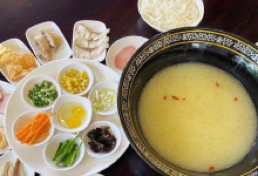 云南过桥米线(告庄景德寨1号店)美食图片