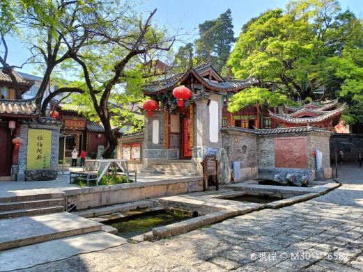 束河古镇-白马龙潭三眼井