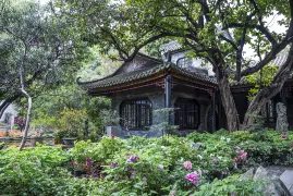 2-Day Foshan Tour: Lingnan Tiandi's heritage, Xiqiao Mountain's nature and Qinghui Garden's ancient charm