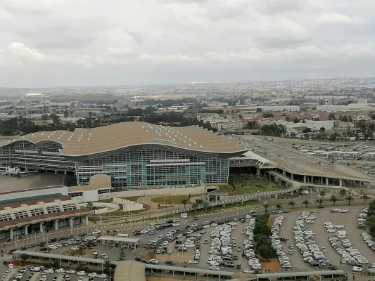 Noleggi auto a Aeroporto di Algeri-Houari Boumédiène