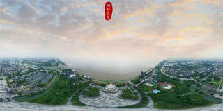 再见钱塘潮，与秋意撞个满怀