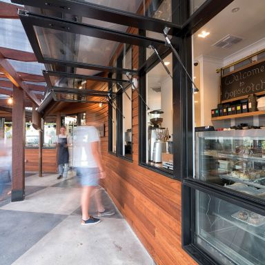 Hopscotch Restaurant & Bar