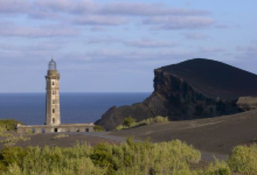 法亚尔岛景点图片