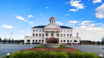 Manzhouli Guomen Scenic Area
