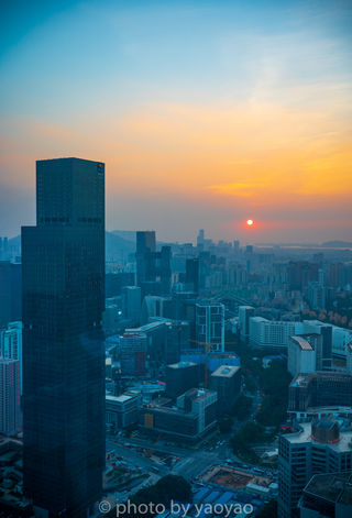 探索深圳湾CBD高端商圈酒店,感受鹏城滨海魅力