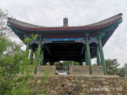 四面云山亭