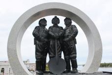 Miners Memorial-格雷茅斯-铨上风满楼