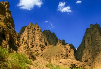 兰州水墨丹霞旅游景区+黄河石林国家地质公园一日游【包车游】【1，达人带队，精选线路，深度体验，创新玩法，贴心管家，摄影帮手，路上美景随走随停！】